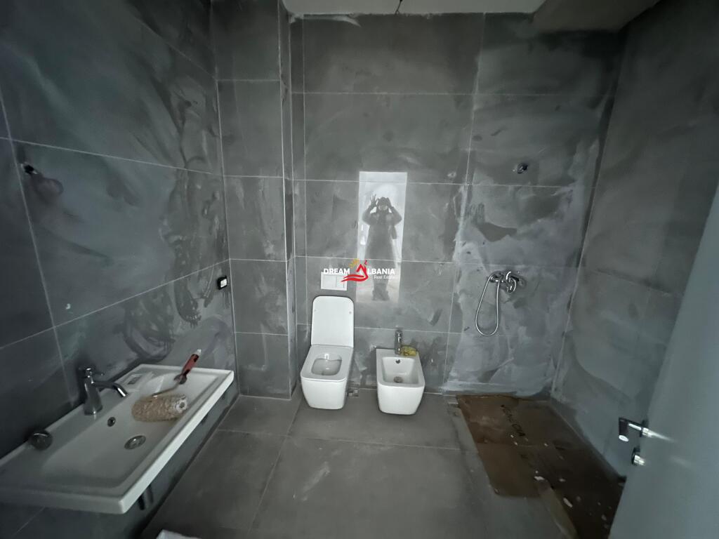 Duplex business premises for rent on Kavaja Street, Tirana Garden Building (ID 42611189)