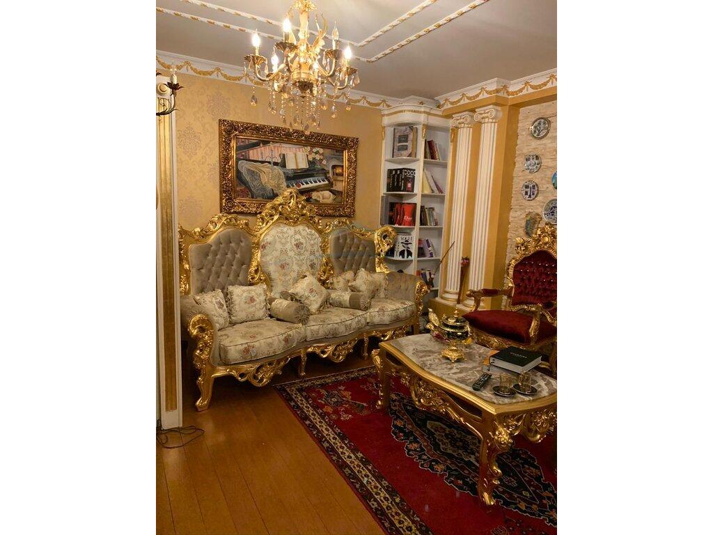 Shitet, Apartament 2+1+2, Prane Kinostudios, Tirane.