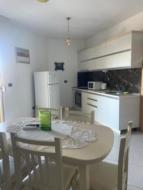 Apartament me qera 1+1 , Toçaku plazh Durres