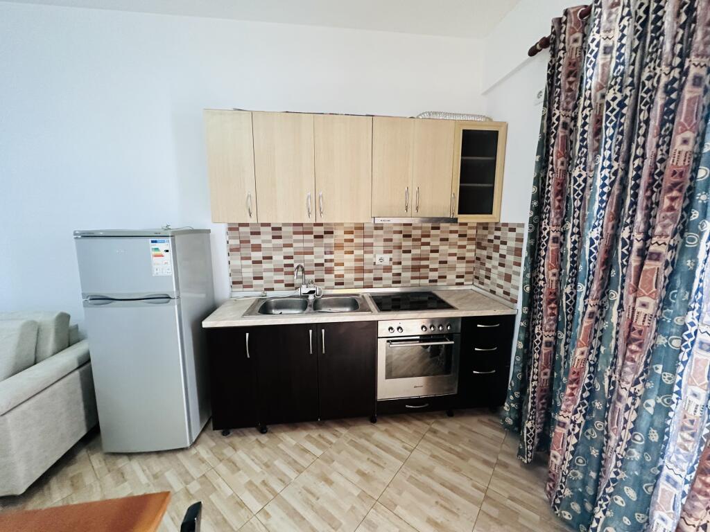 Affittasi Appartamento 1+1+1 con Balcone