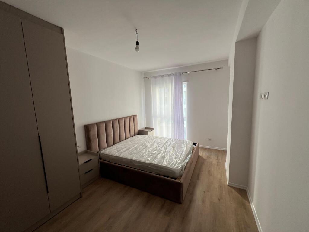 apartament 2+1 me qira te Univers City