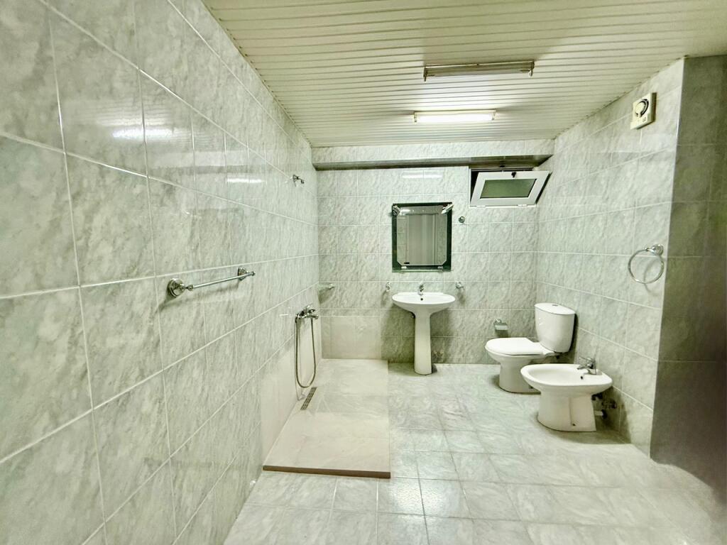 Apartament 2+1 per qira ne bllok