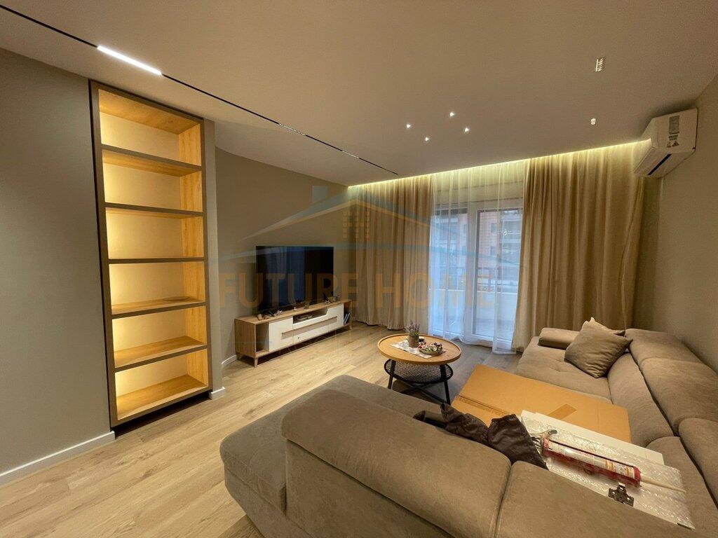 For sale, Apartment 2+1+2, Migjeni Boulevard, Tirana