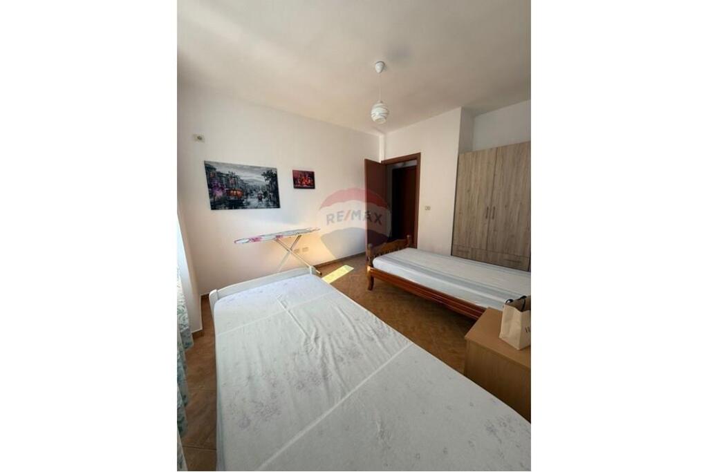 Apartament 2+1 me qera ne Astir