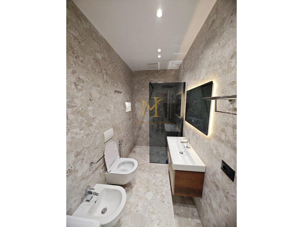 Jepet me qira apartament luksoz 1+1 në zonën Bashkia, Durrës