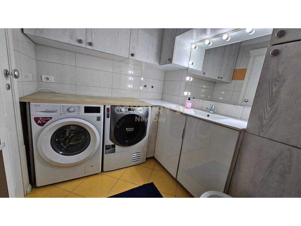 Apartament 2+1+2T Me Qira te Ish Rajoni Durrës - 600€ | 86 m²