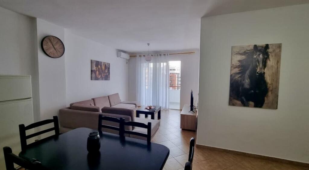 Qira, Apartament 2+1, Unaza e Re, Tirane.