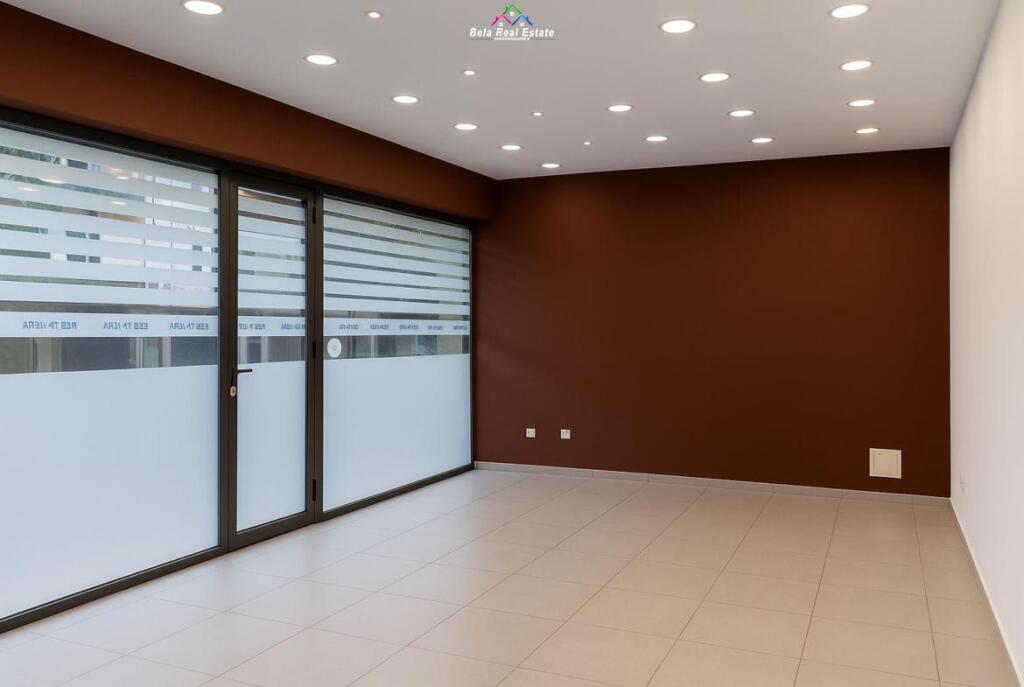 Shop For Rent In Bllok (ID BD21746) Tirana