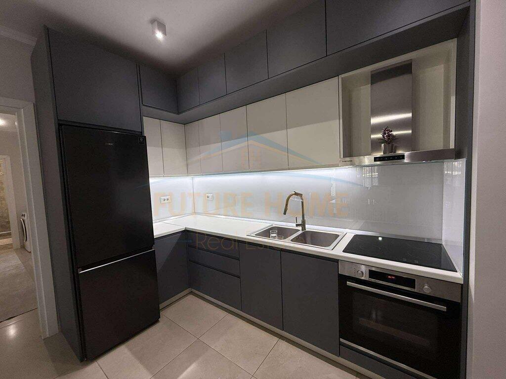 Qera , Apartament 2+1+2, pranë Ardenos, Rruga Industriale, Tiranë.