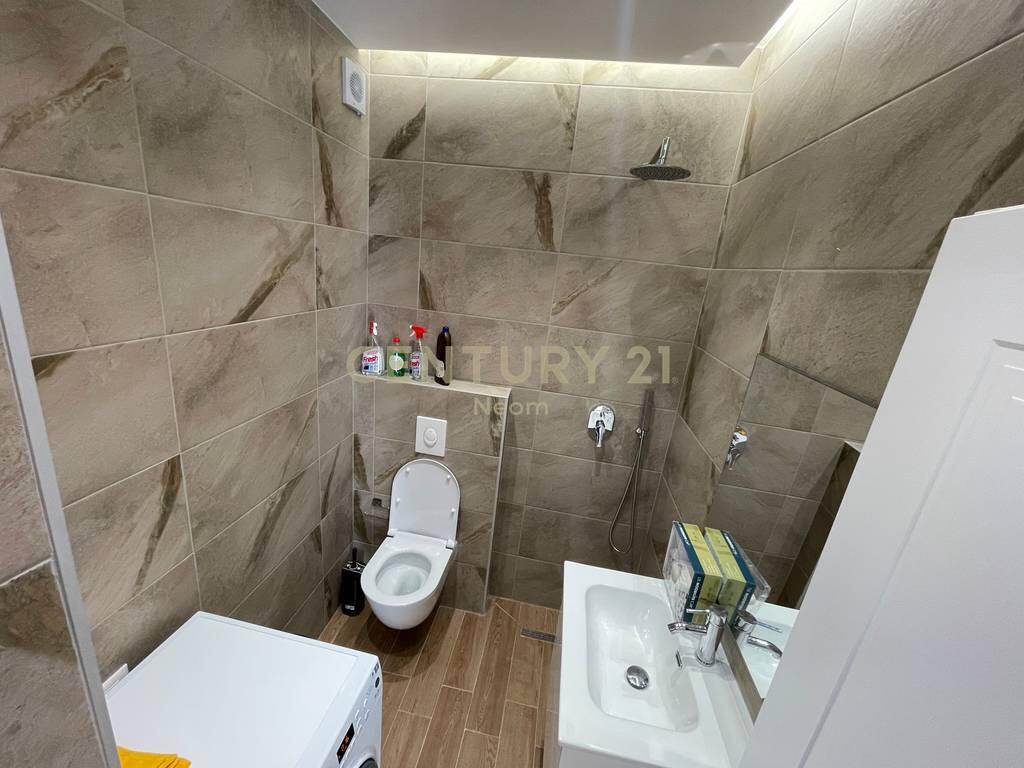 🌿 Komoditet dhe qetësi pranë gjelbërimit – apartament 2+1+2 te Kopshti Botanik!