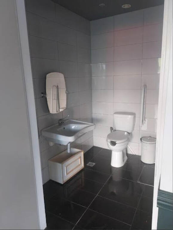 Shop For Rent In Bllok (ID BD21746) Tirana