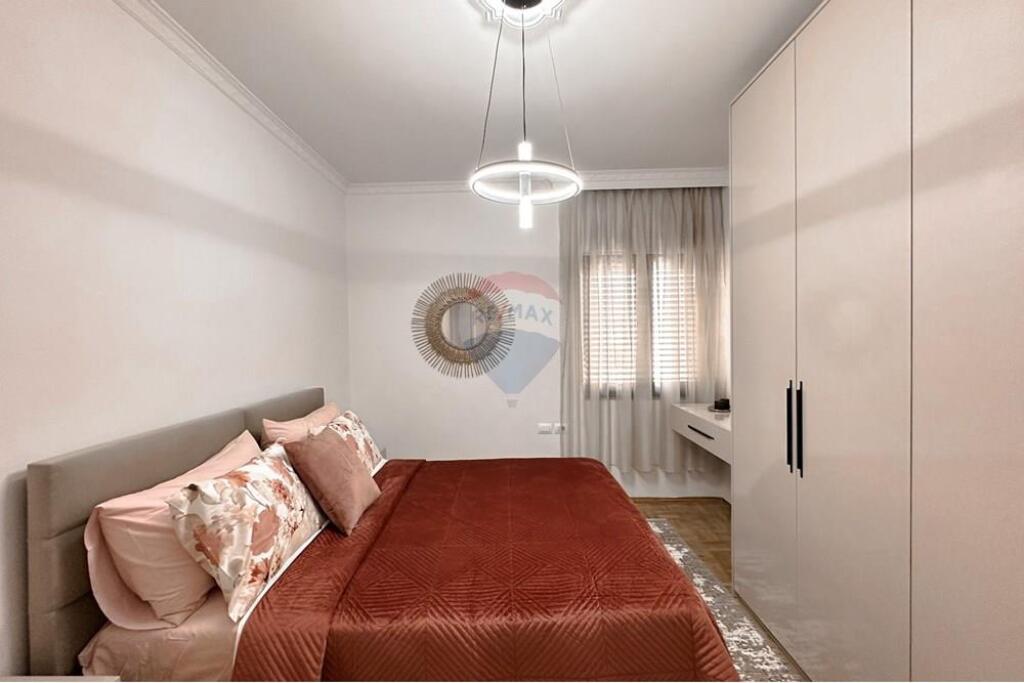 Apartament 3+1 per qira te ambasada Amerikane