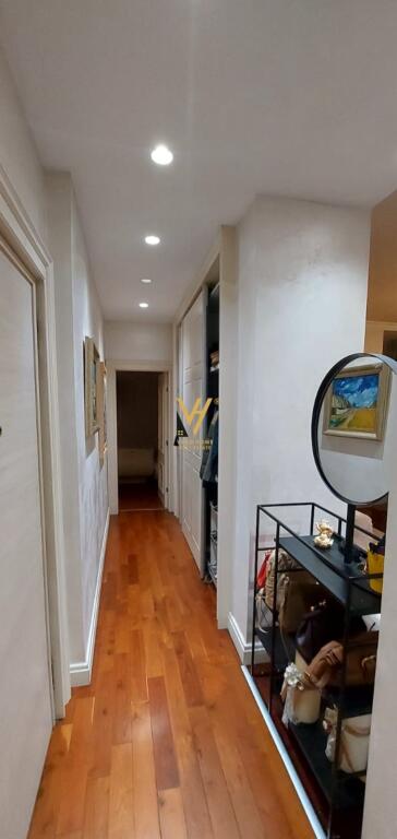 SHITET APARTAMENT 3+1+2+BLK NE QENDER 620.000 EURO