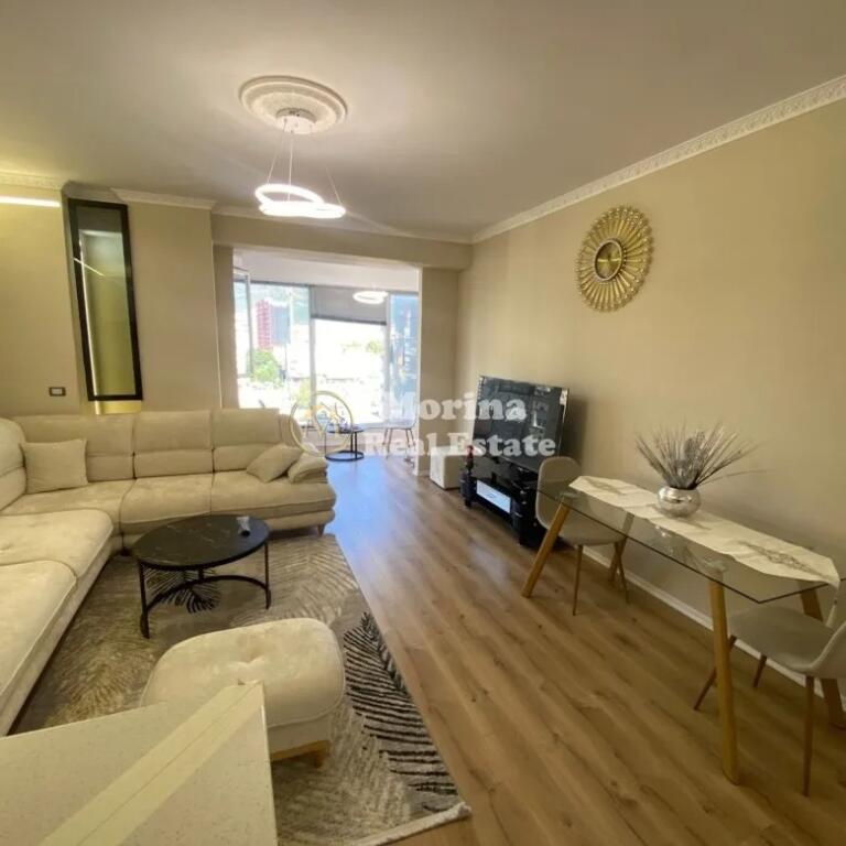 Rent Apartment 1+1, at the Train Station, 650 Euro
