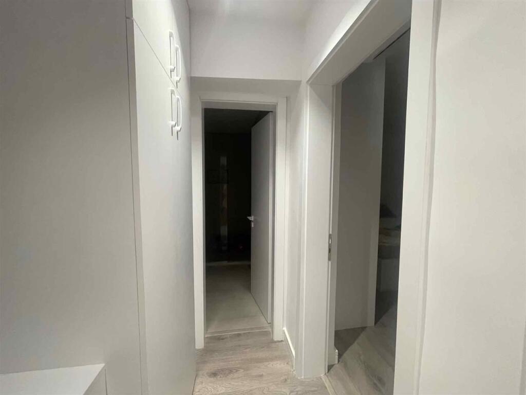 Jepet me qira apartament 1+1 perballe me Harry Fulltz
