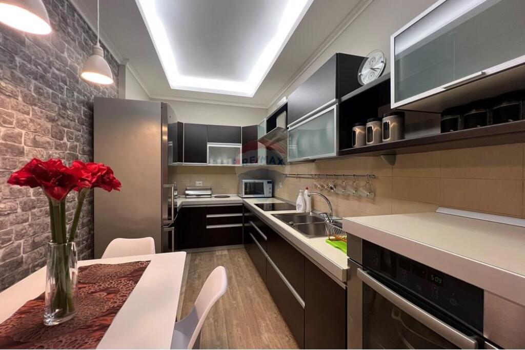 ------APARTAMENT 2+1 PER QIRA---- MYSLYM SHYRI!