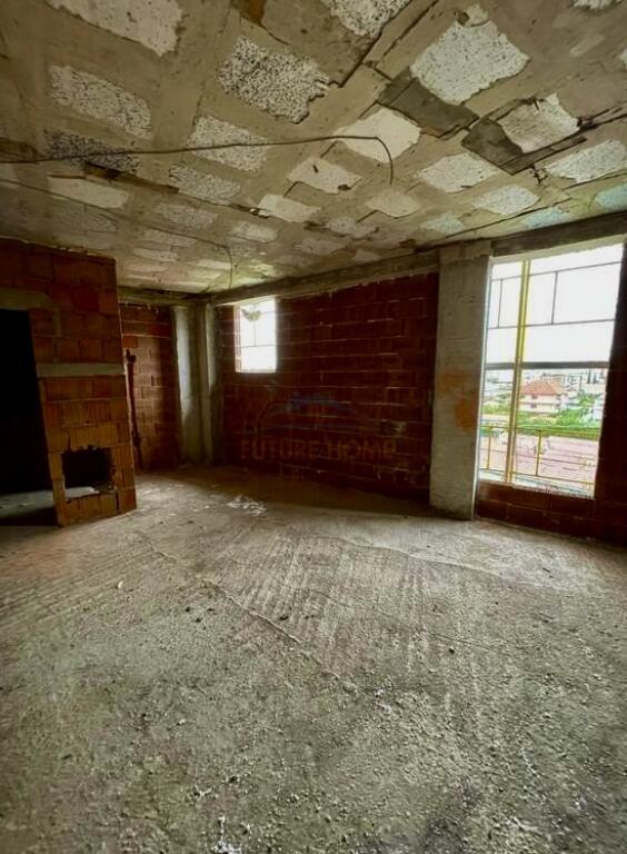 Shitet, Apartament 1+1, Ali Demi, Tirane