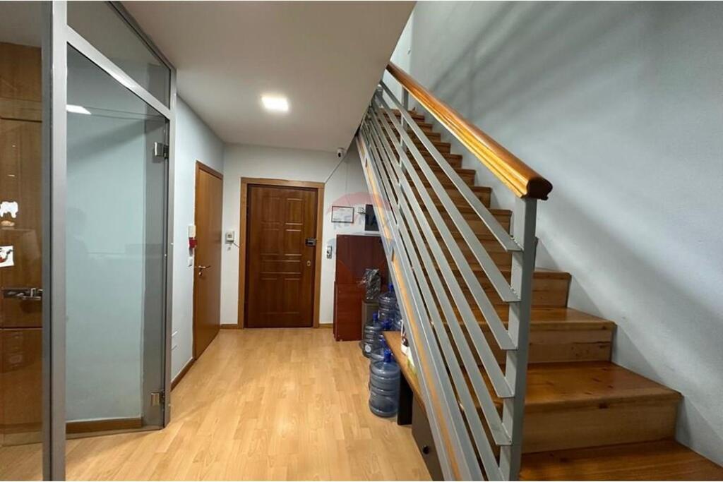 Appartamento 4+1+2 in Vendita nel Centro di Tirana