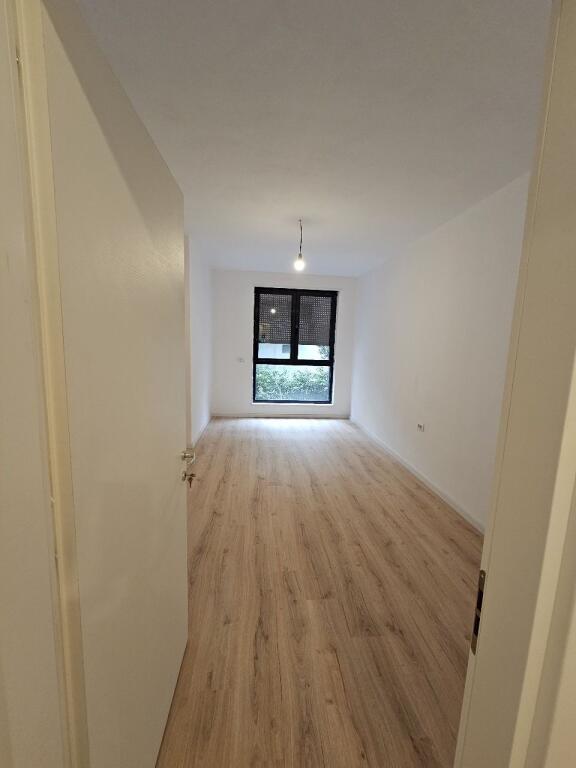 Apartament 2+1+2 tualete, Kopshti zologjik!