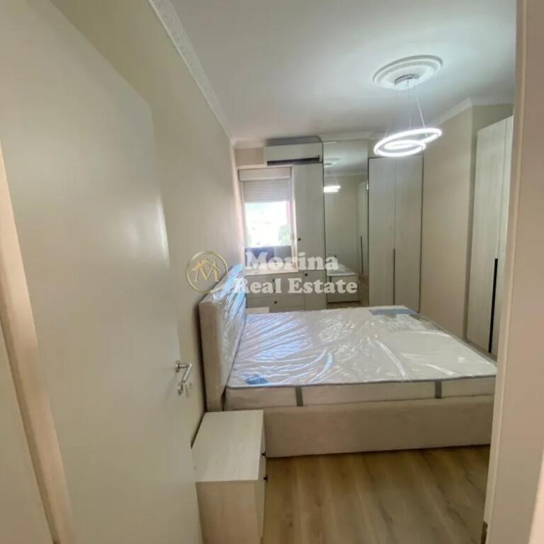 Rent Apartment 1+1, at the Train Station, 650 Euro