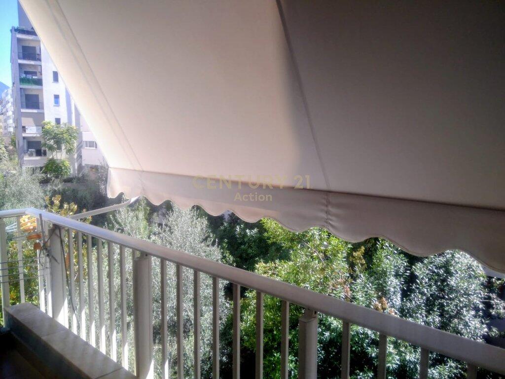 Jepet me qera Apartament 2+1+2 ,21 Dhjetori