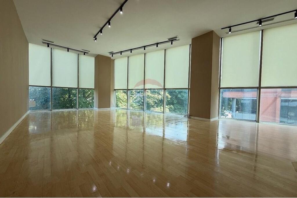 Zyre me qira Rr.Sami Frasheri Dr.Policise!