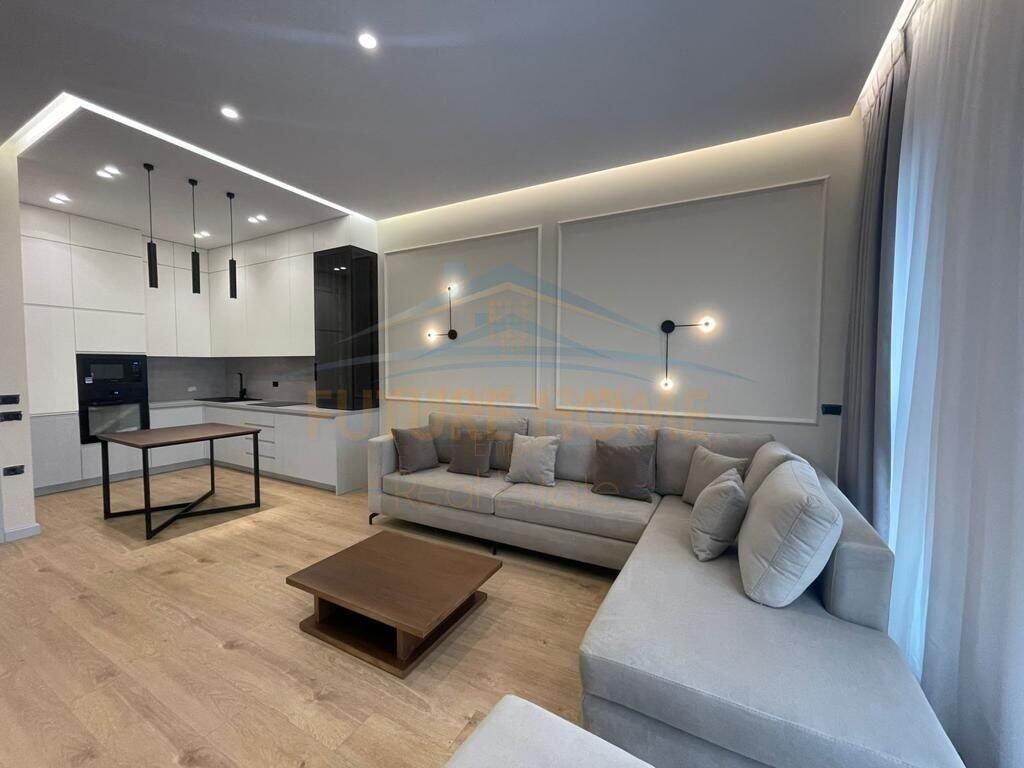 Appartamento 1+1 in Affitto, Complesso Square21, Piccolo Anello, Tirana