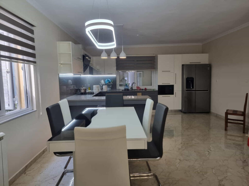Vile Me Qera 2 Kateshe ne Ali Dem (ID BV22510) Tirane