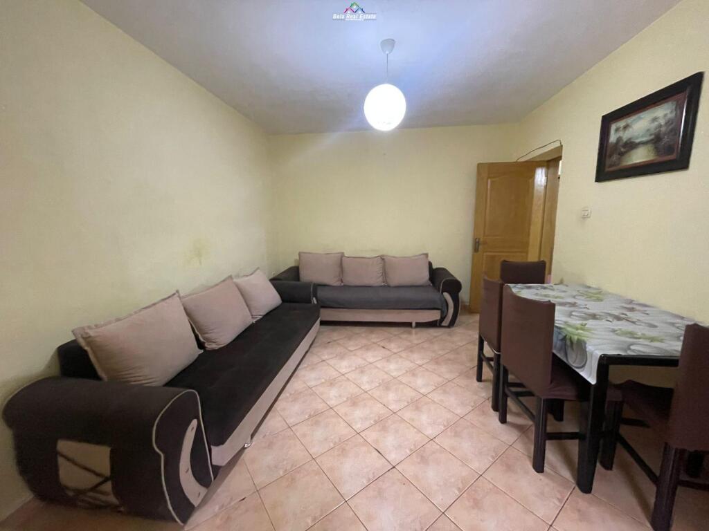 Aparament Me Qera 1+1 Tek Ish-Tregu Elektrik (ID B211387) Tirane