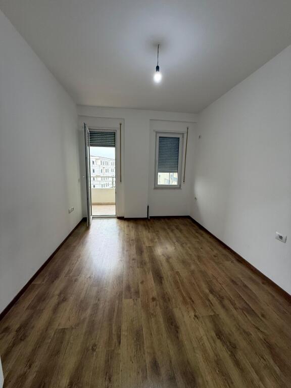 🏡 Apartament për Shitje – 2+1+2 📍 Kinostudio