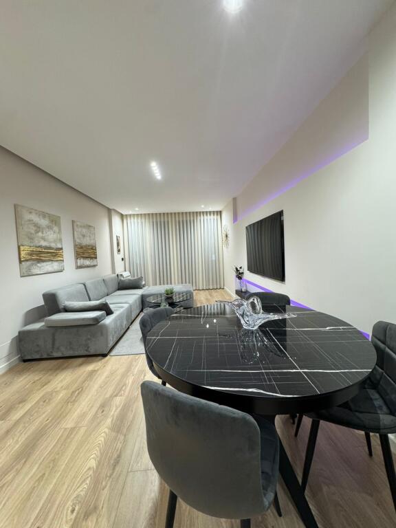 APPARTAMENTO 2+1 IN AFFITTO EX ESPOSIZIONE