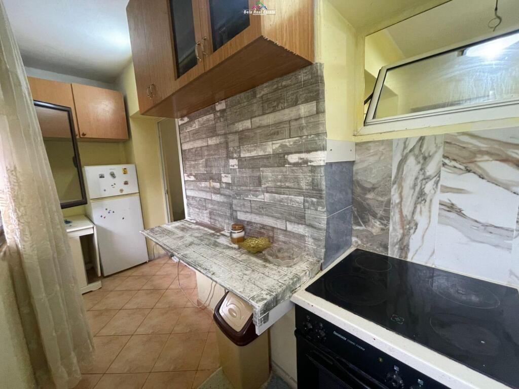 Aparament Me Qera 1+1 Tek Ish-Tregu Elektrik (ID B211387) Tirane