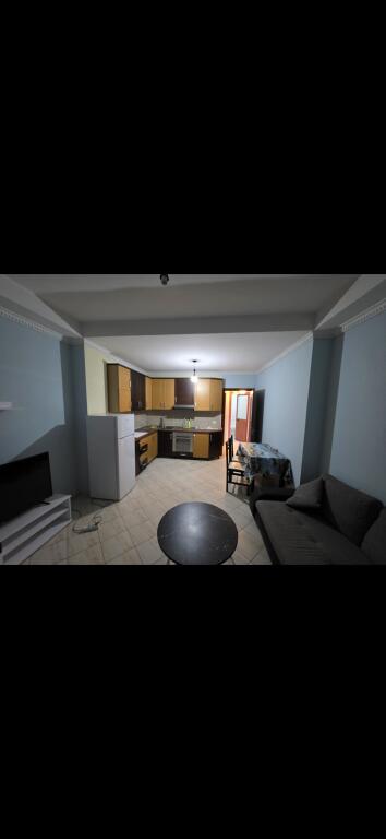 Jepet Apartament 2+1 Me Qera Ne 5 Maji