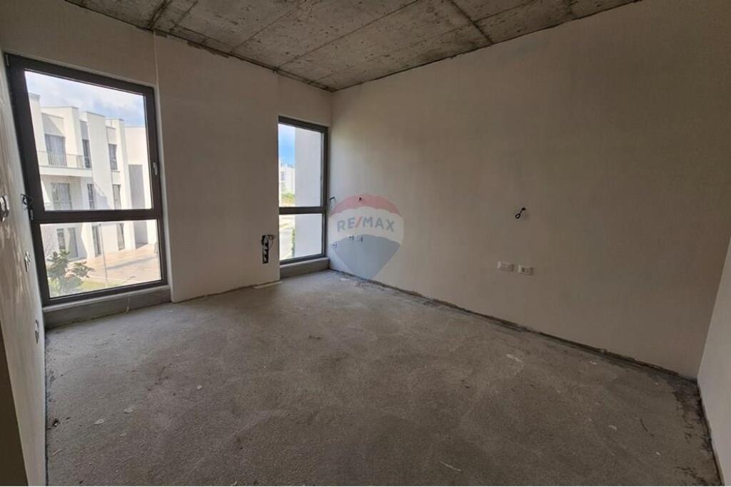 Apartment 3+1+2 for sale in Green Valley Residence