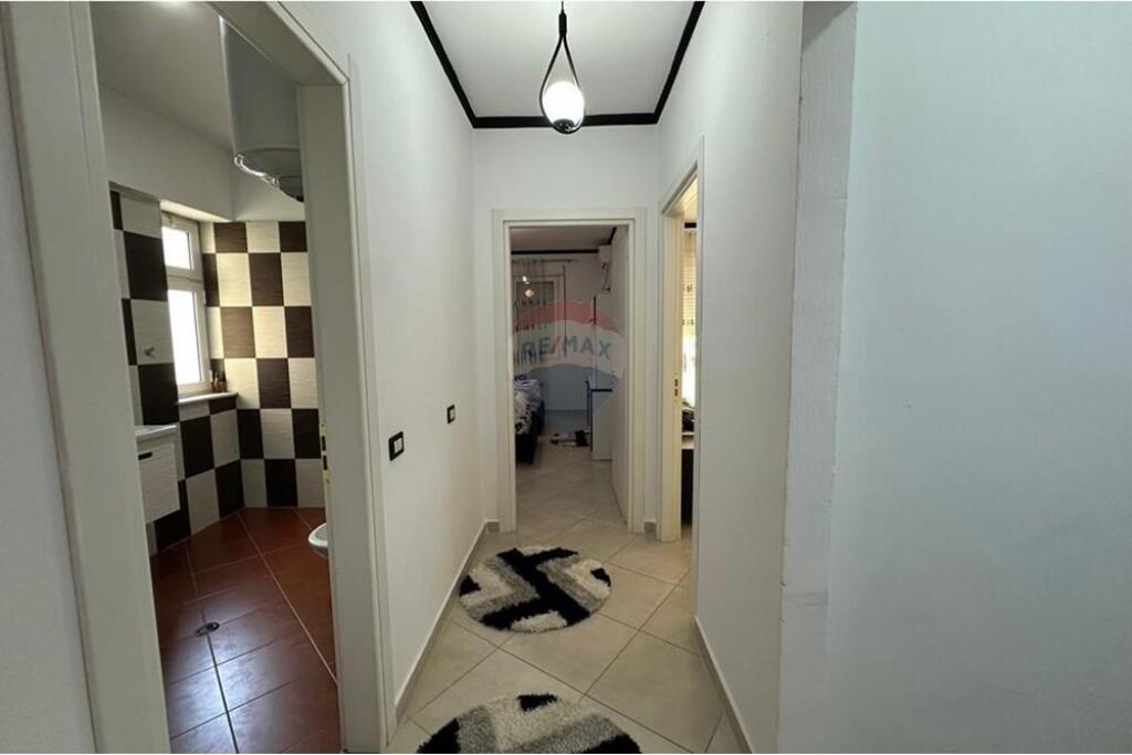 Kuru göl kenarında kiralık daire   jepet me qira apartament tek liqen i thate