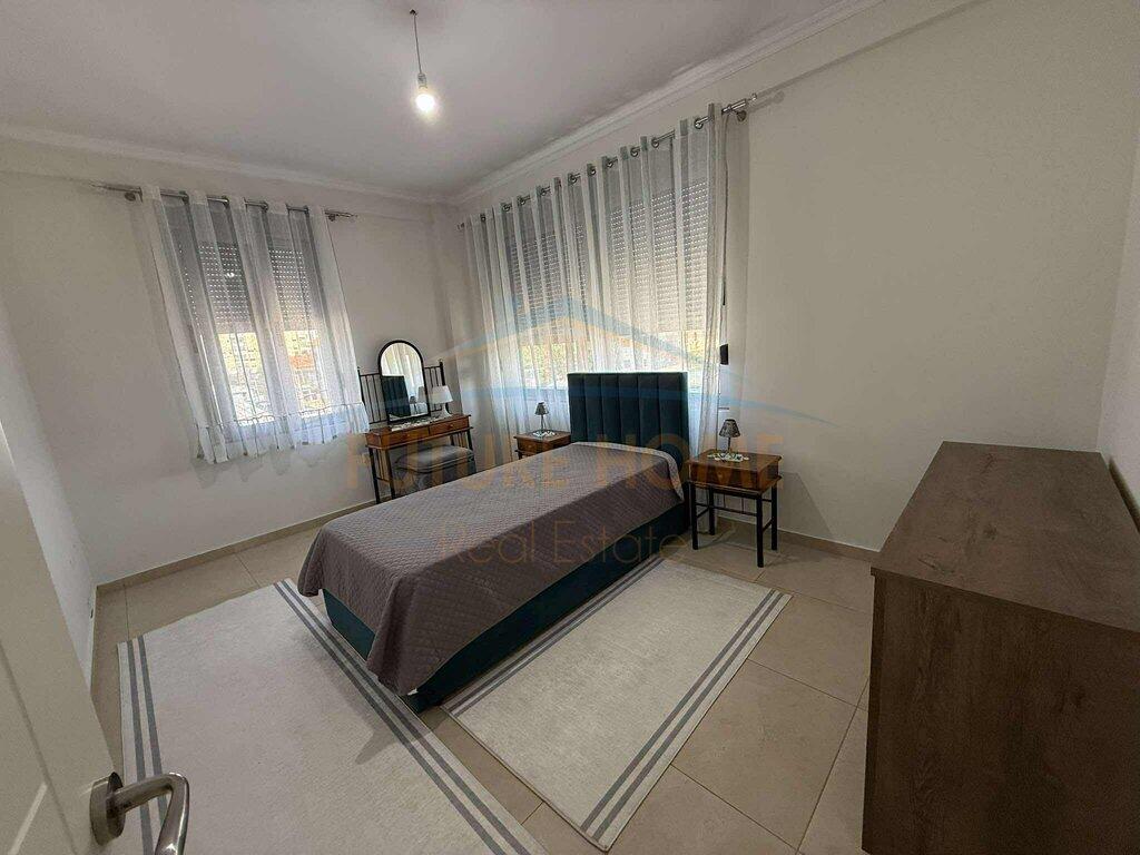 Qera , Apartament 2+1+2, pranë Ardenos, Rruga Industriale, Tiranë.