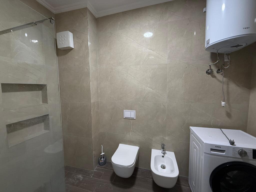Apartament me qera 3+1+2+parkim Astir,Rezidenca Klensi