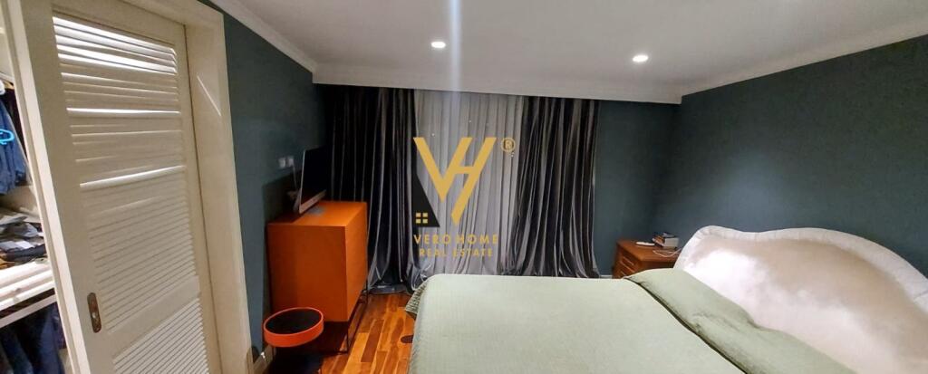 SHITET APARTAMENT 3+1+2+BLK NE QENDER 620.000 EURO