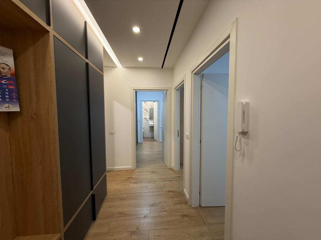 Apartament me qera 3+1+2+parkim Astir,Rezidenca Klensi