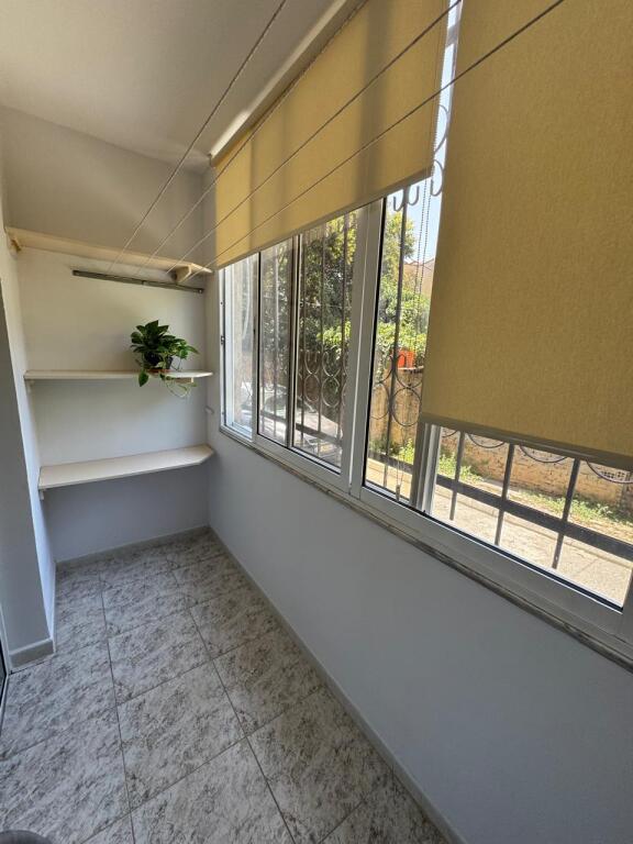 Apartament 2+1+2+ ballkon per Qira ne Qender