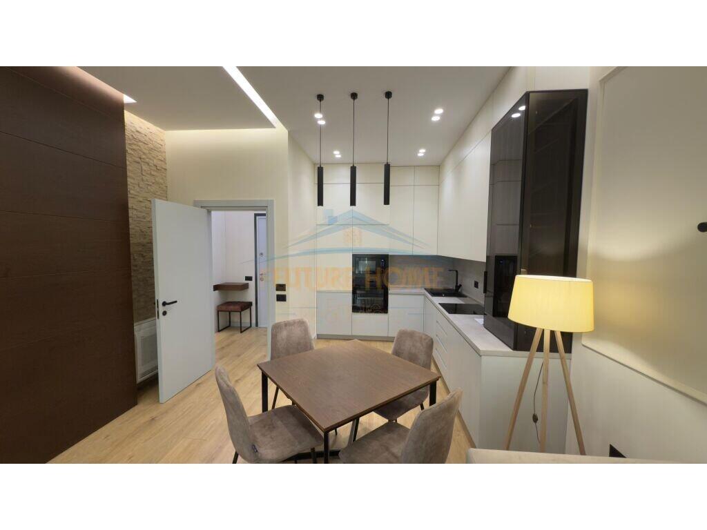 Qera, Apartament 1+1+Post Parkimi , Rruga e Kavajes, Tirane