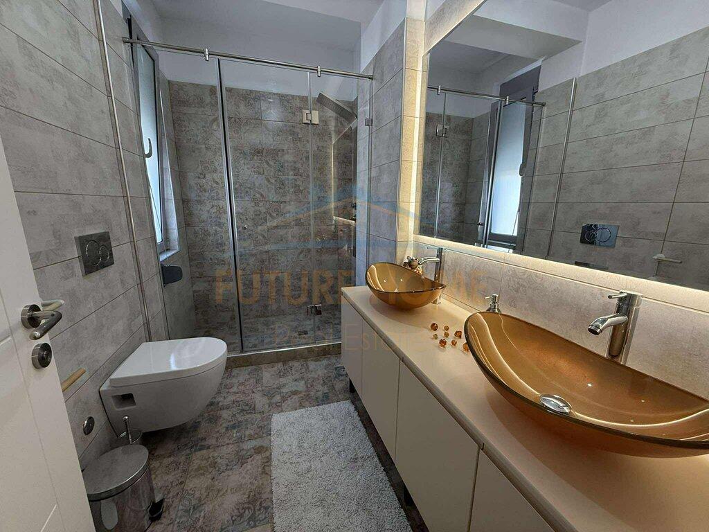 Qera , Apartament 2+1+2, pranë Ardenos, Rruga Industriale, Tiranë.