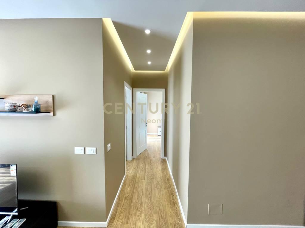 🌿 Komoditet dhe qetësi pranë gjelbërimit – apartament 2+1+2 te Kopshti Botanik!