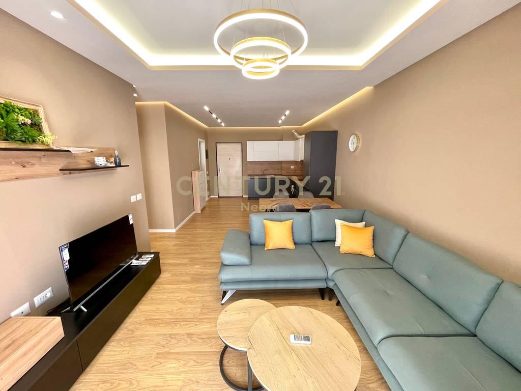 🌿 Komoditet dhe qetësi pranë gjelbërimit – apartament 2+1+2 te Kopshti Botanik!