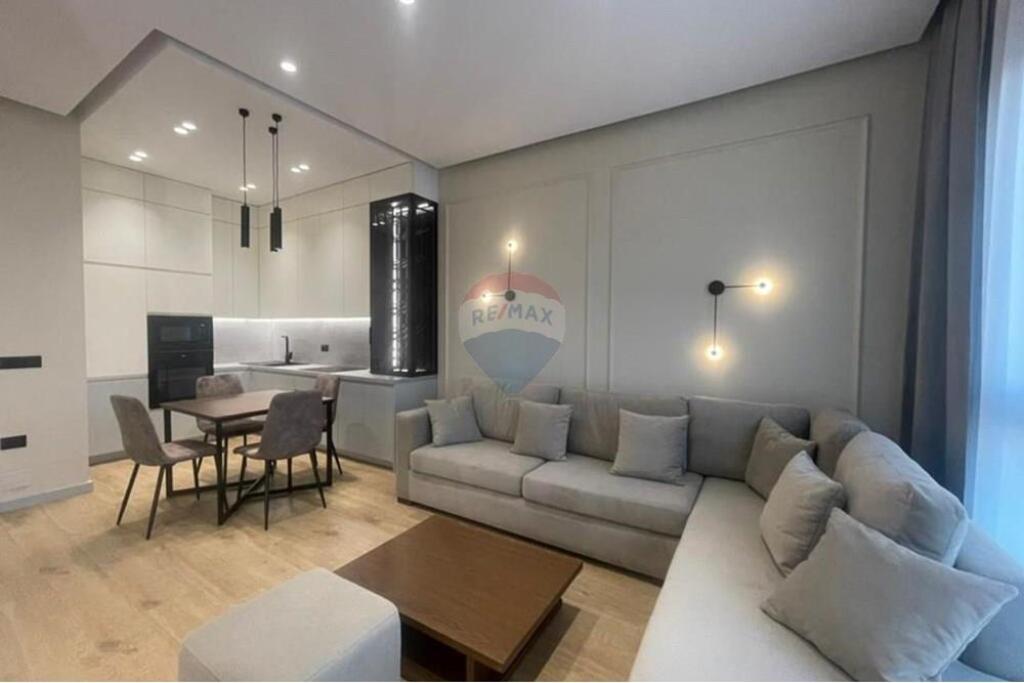 Apartment 1+1 for rent at 21-Dhjetori!