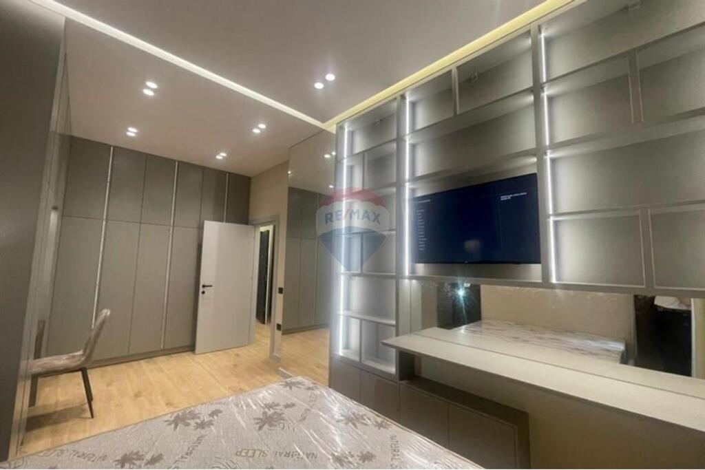 Apartment 1+1 for rent at 21-Dhjetori!