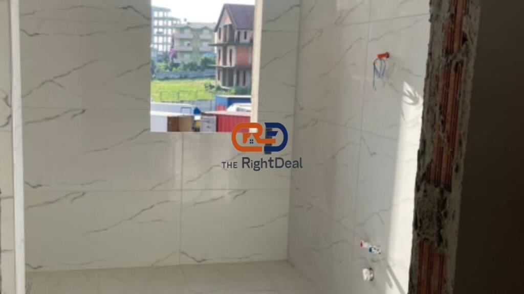 In Paskuqan, Apartment 2+1+2 for Sale, Very Close to the Grand Ring!!