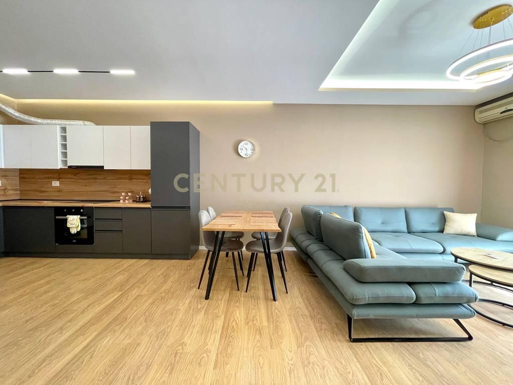 🌿 Komoditet dhe qetësi pranë gjelbërimit – apartament 2+1+2 te Kopshti Botanik!
