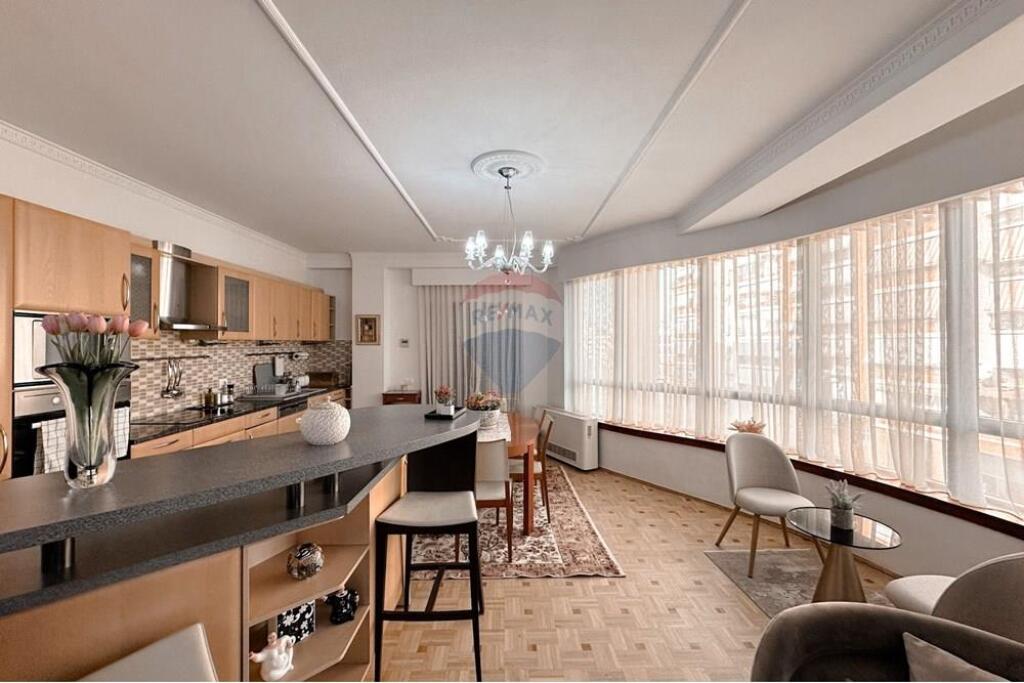 Apartament 3+1 per qira te ambasada Amerikane