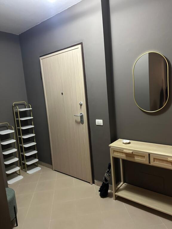 🏠 Apartament 2+1+2 për qira – 800 € / muaj Ish parku autobuzave